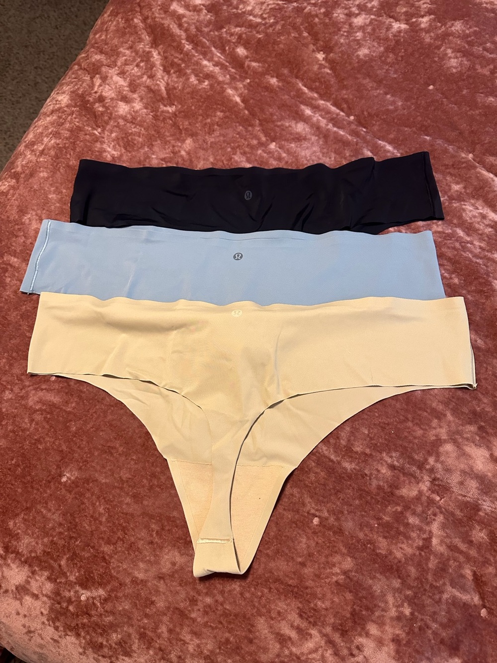 Bundle lot of 3 Lululemon thongs size XXL
